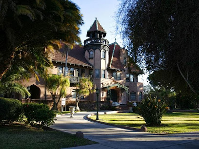 (Los Angeles) Mount St. Mary College Doheny Campus