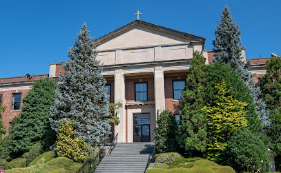 (Mineola) Chaminade High School