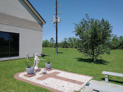 (Mont Belvieu) Holy Trinity