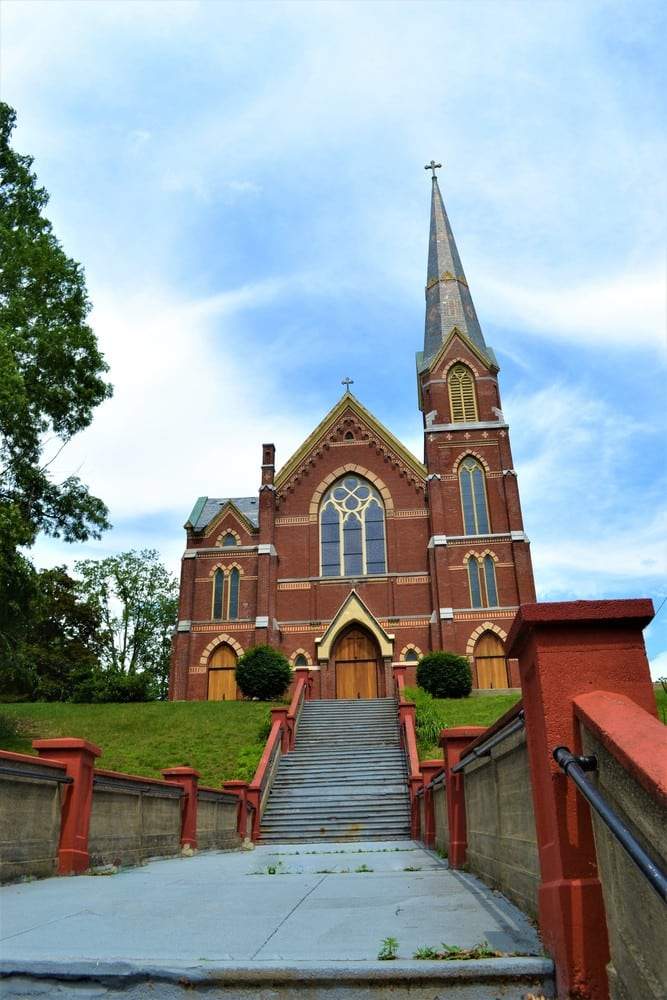 (Bellows Falls) St. Charles