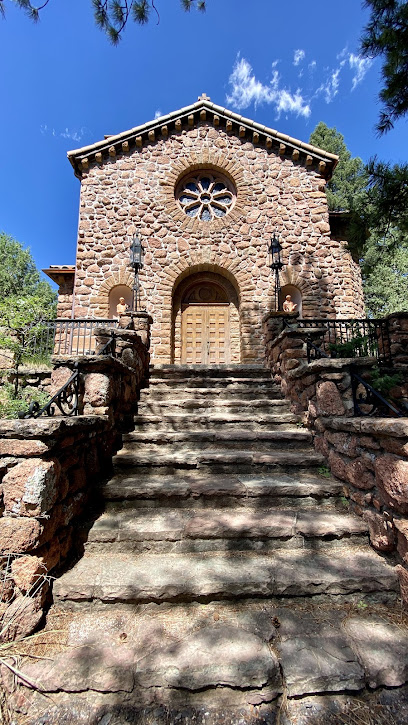 (Cascade) Holy Rosary Chapel