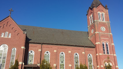 (Dubuque) Holy Trinity Catholic Church