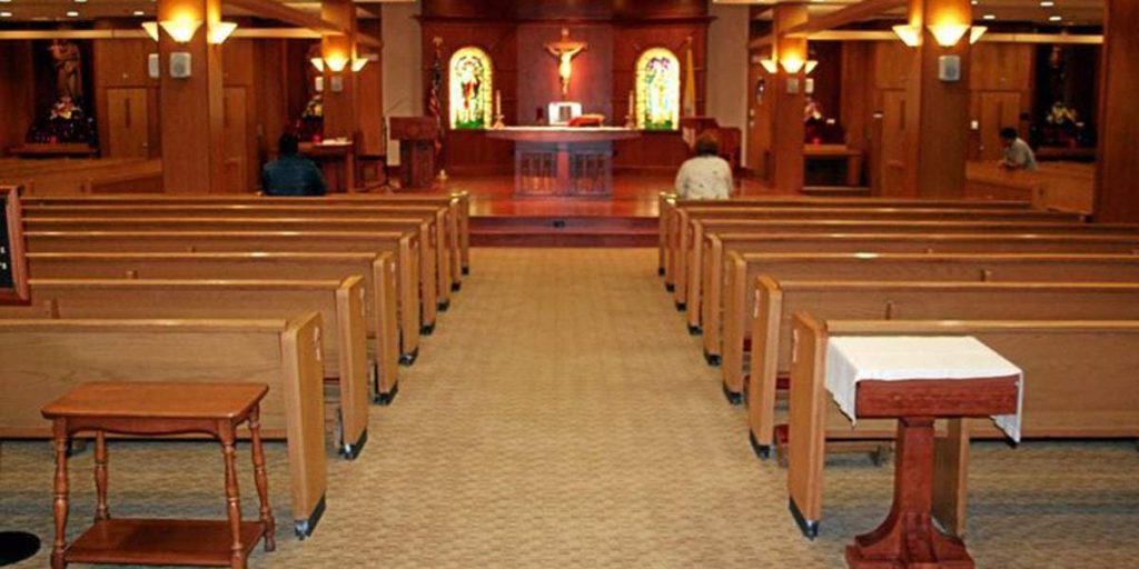 (PEABODY) Carmelite Chapel in the Northshore Mall