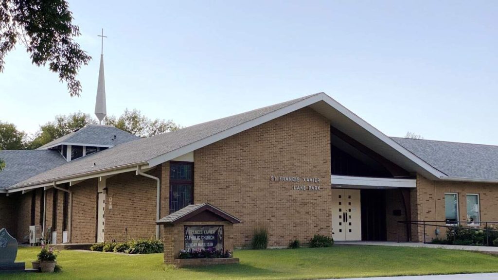 (Lake Park) Saint Francis Xavier